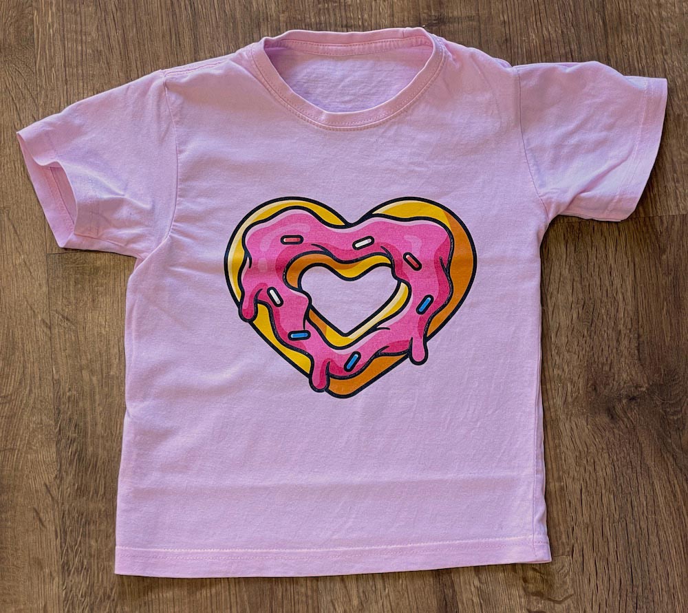 koszulka z nadrukiem DTG donut serce 01